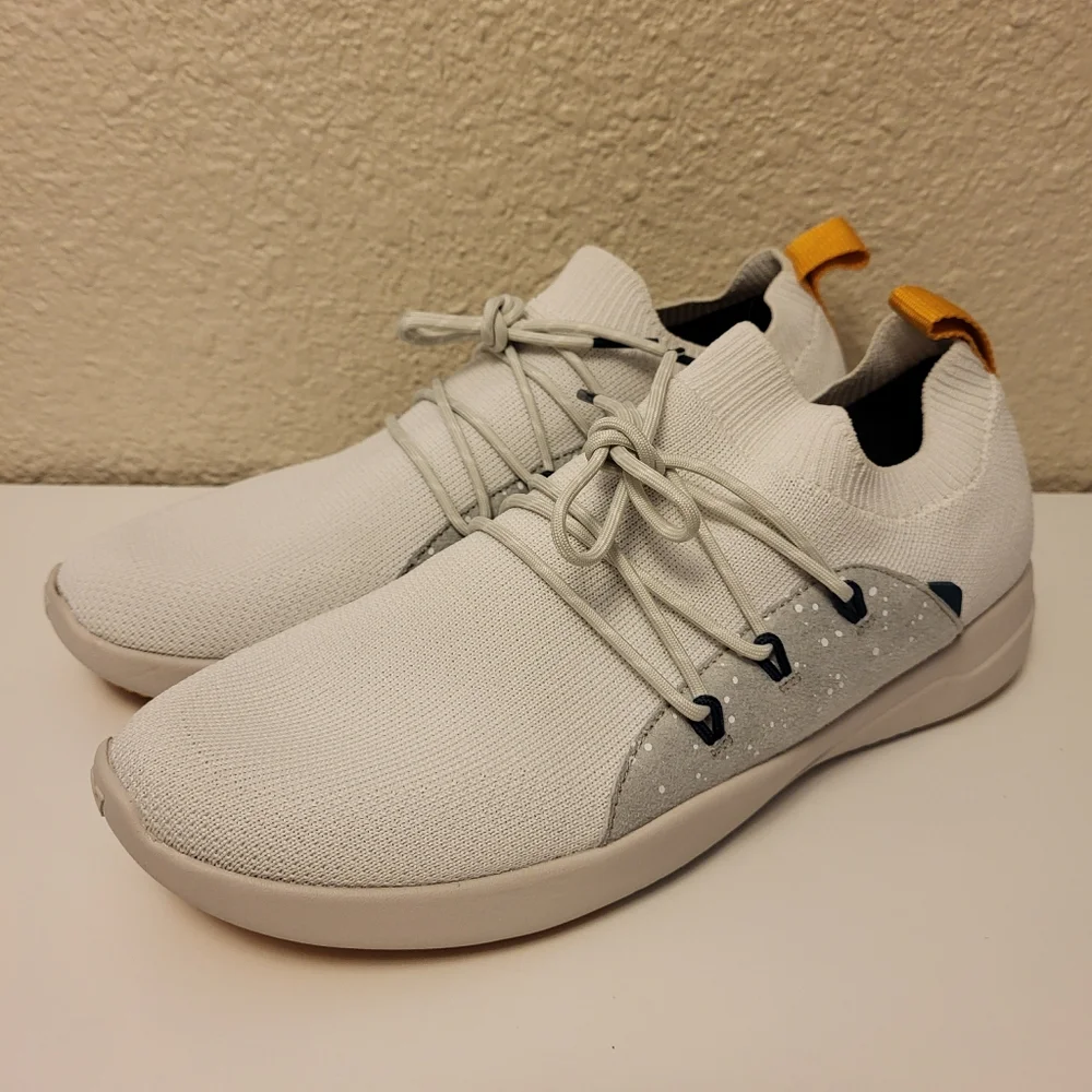 NIB Vessi Altitude Gray Cityscape Classic Sneaker Size 9